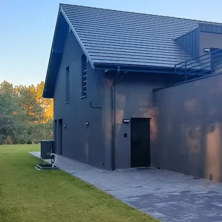 Wilga House 皮拉